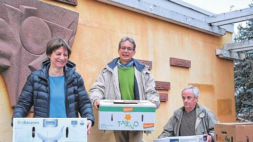 Auszug: Das Matthias-Grünewald-Therapeutikum muss an diesem Wochenende aus seinem Gerbrunner Domizil ausziehen (im Bild von links: Beate Prieser-Klein, Joachim Jahn und Albrecht Weber).