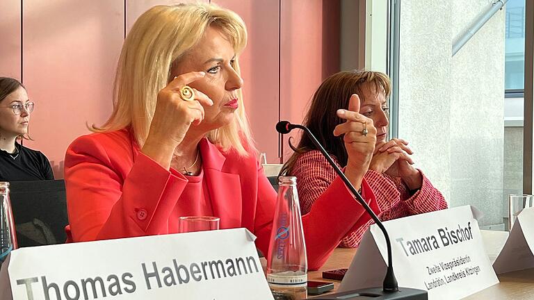 Landrätin Tamara Bischof beim Landkreistag in Berlin.