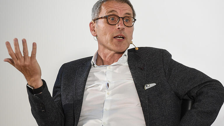 Würzburger Mediengespräche: Main-Post-Chefredakteur Michael Reinhardt Würzburger Mediengespräche: Main-Post-Chefredakteur Michael Reinhardt