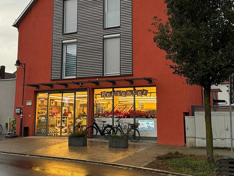 Der Dorfladen "Retschter Lädchen" in Retzstadt sucht für das Jahr 2025 einen Azubi Der Dorfladen "Retschter Lädchen" in Retzstadt sucht für das Jahr 2025 einen Azubi