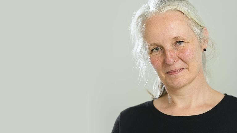 Heike Bracker von der Wohnraumvermittlung des Caritasverbandes in Würzburg. Heike Bracker von der Wohnraumvermittlung des Caritasverbandes in Würzburg.