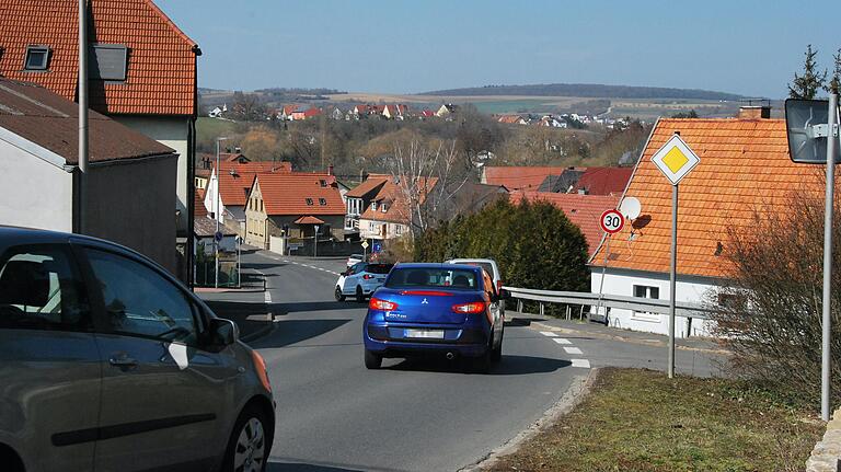 Die Rimparer Umgehung soll Verkehr und Lärm aus dem Ort holen. Unser Foto zeigt die Ortseinfahrt nach Maidbronn. Die Rimparer Umgehung soll Verkehr und Lärm aus dem Ort holen. Unser Foto zeigt die Ortseinfahrt nach Maidbronn. 