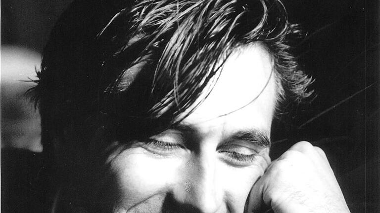 Große Werkschau von Bryan Ferry       -  Bryan Ferrys erstes Soloalbum sollte eigentlich eine einmalige Sache sein.