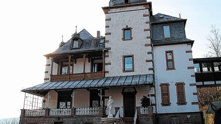 Wie geht es weiter mit Schloss Seewiese? Wie geht es weiter mit Schloss Seewiese?