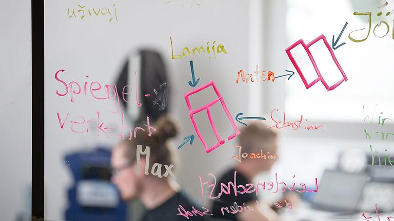 Garage33 für Start-ups       -  Die Zahl der Start-Gründungen in Deutschland erholt sich wieder - auch dank KI-Boom. (Symbolbild)