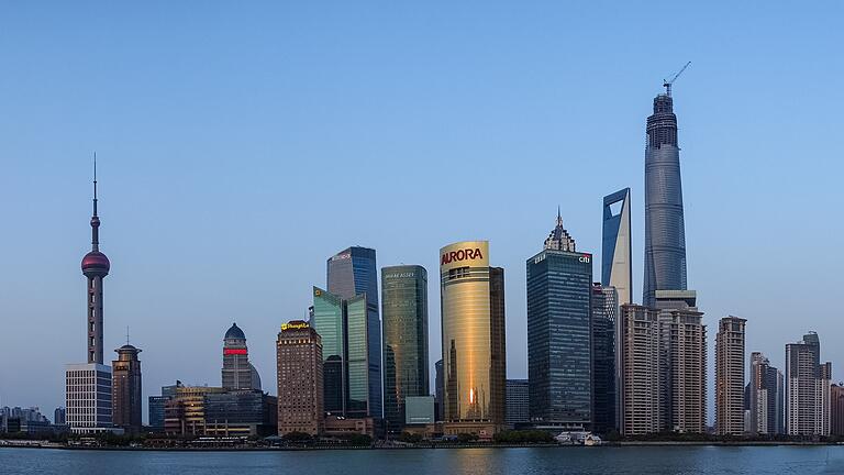 Ein Land der Gegensätze: Boomtown Shanghai Ein Land der Gegensätze: Boomtown Shanghai