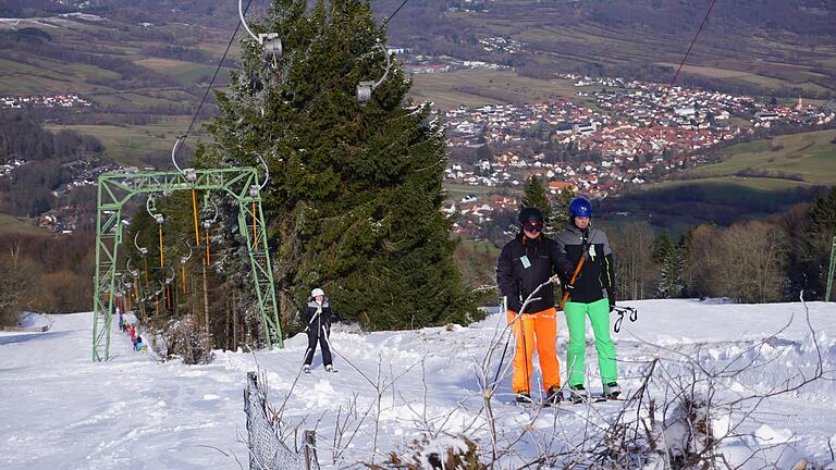 Am Berg gab es genug Schnee. Drei Lifte am Kreuz- und Arnsberg waren in Betrieb.