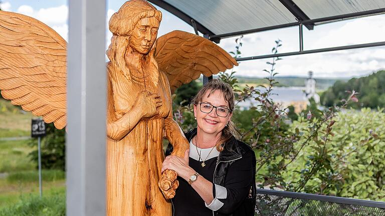 Manuela Strohofer weiß: In die Autobahnkirche kommen auch Menschen, die sonst nicht viel mit der Institution Kirche oder ihrer heimischen Kirchengemeinde am Hut haben.&nbsp;