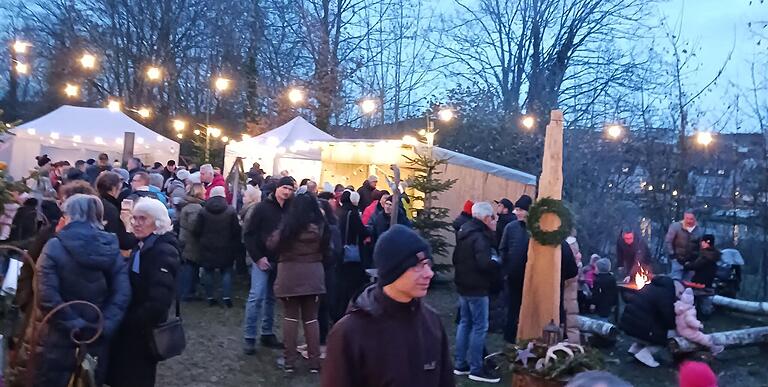 Viele Gäste besuchten die Bahnhäusle-Weihnacht.