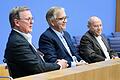 Pressekonferenz Die Linke zur Mission 'Silberlocke“       -  In der Bundespressekonferenz zeigten sich die künftigen Direktkandidaten Bodo Ramelow, Dietmar Bartsch und Gregor Gysi recht siegesgewiss.