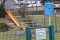 Der öffentliche Spielplatz 'Hinterm Dorf' in Gössenheim sollte baldmöglichst saniert werden. Das fordert eine Elterninitiative.