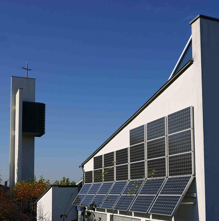 Die Photovoltaikanlage an der Philippuskirche.