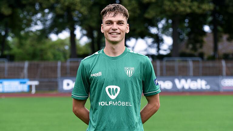 Julius Landeck kehrt nach seiner Vertragsauflösung beim FC 05 Schweinfurt zurück zum TSV Großbardorf. Julius Landeck kehrt nach seiner Vertragsauflösung beim FC 05 Schweinfurt zurück zum TSV Großbardorf.