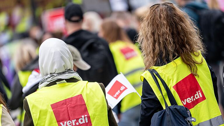 Warnstreiks in Kliniken und Kitas       -  Die Gewerkschaft Verdi ruft erneut zu Warnstreiks auf. (Archivbild)