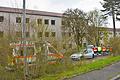 Rettungsdienste, Feuerwehr, Technisches Hilfswerk und Polizei waren am 1. Mai im Hainberg-Areal in Mellrichstadt im Einsatz. Zwei Männer mussten mit einer Kohlenmonoxidvergiftung ins Krankenhaus gebracht werden.