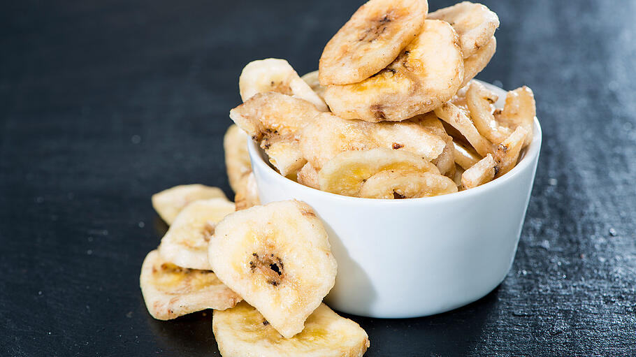 Bananen Chips       -  Knackige Bananen-Chips als süße Versuchung.