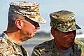 Zwei Generäle, ein Vorwurf: John Allen und David Petraeus (von links) könnten bei Sexaffären Geheimnisse verraten haben.