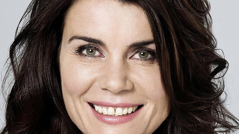 Nicola Tiggeler als Ehefrau lässt Michel nicht in Ruhe.