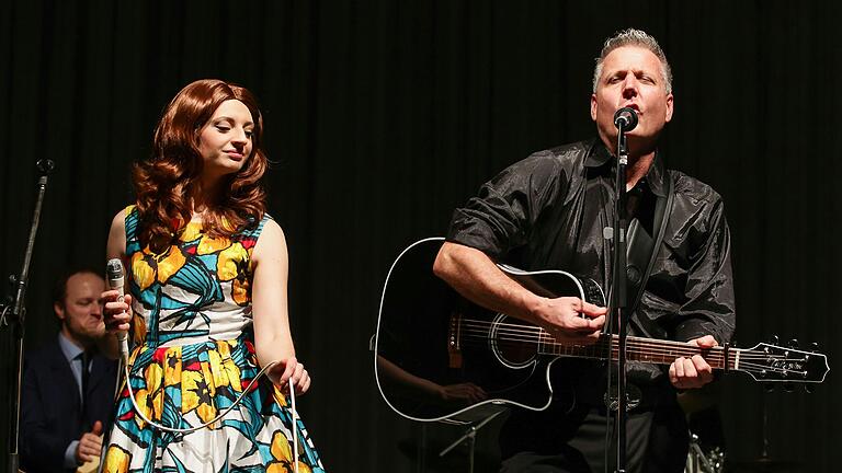 Valeska &amp; Robert als 'June Carter &amp; Johnny Cash'