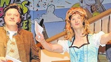 „Faschingsfest der Volksmusik“: Marianne und Michael präsentierten ein köstlich-humoriges Programm. „Faschingsfest der Volksmusik“: Marianne und Michael präsentierten ein köstlich-humoriges Programm.