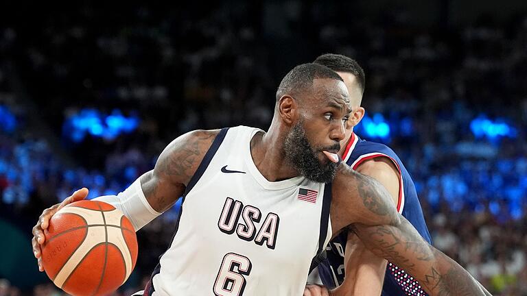 Paris 2024 - Basketball - LeBron James und die US-Basketballer spielen um Gold. Paris 2024 - Basketball - LeBron James und die US-Basketballer spielen um Gold.