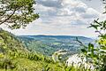 Der geologische Wanderweg mit Startpunkt in Gambach bietet immer wieder einen romantischen Blick ins Maintal.