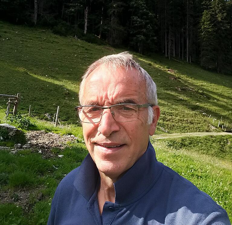 Inmitten der Natur entstand dieses Bild von Erich Walter während dessen Zeit als Almhirte. Inmitten der Natur entstand dieses Bild von Erich Walter während dessen Zeit als Almhirte.
