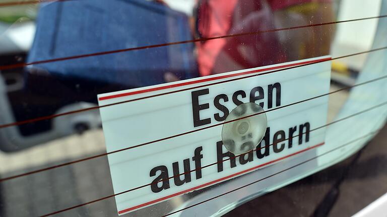 Kostenloses Essen auf Rädern unter anderem für Kinder aus Hartz-IV-Familien fordert die Linke in ihrem Corona-Sozialplan für Schweinfurt.