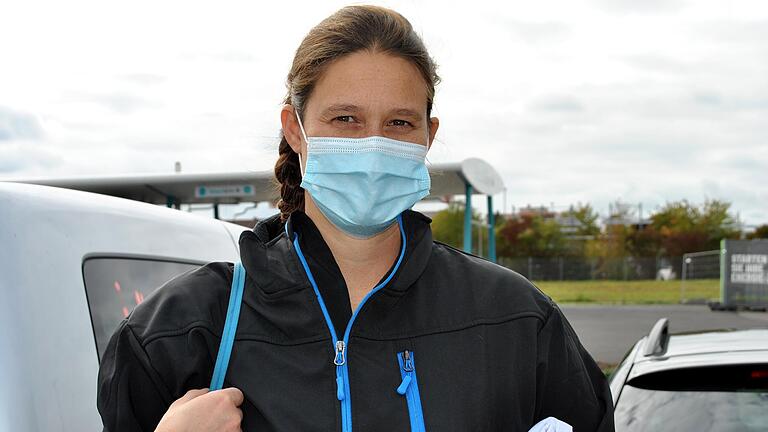 Corinna Wirsing ist der Meinung, dass nach 30 Jahren die Mauer in den Köpfen eigentlich beseitigt sein sollte.