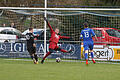 Tobias Förster (links) gleicht zum 1:1 für die SG Buchbrunn-Mainstockheim aus. Torwart Benjamin Stoer ist in dieser Situation machtlos, gewinnt mit seinem Team am Ende aber 5:3-