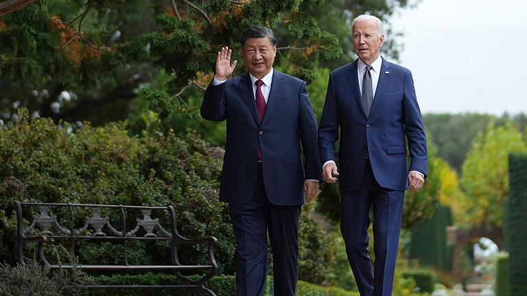 US-Präsident Biden und Chinas Staatschef Xi.jpeg       -  Joe Biden (rechts), Präsident der USA, und Xi Jinping, Präsident von China.