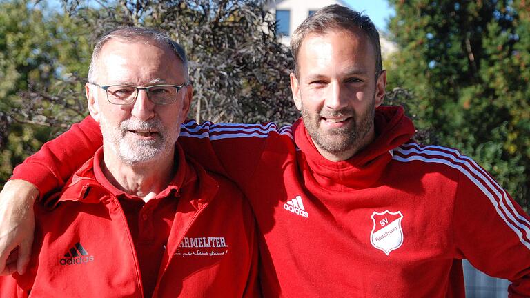 &nbsp;Vater Fritz Ulsamer (links) ist Torwarttrainer seines Sohnes Sven (rechts), der beim Bezirksligisten SV Rödelmaier das Tor hütet und bislang die wenigsten Gegentore in der Bezirksliga Ost kassiert hat.