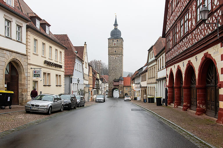 Der Grauturm in Ebern im Landkreis Haßberge: Direkt neben dem Stadtturm befindet sich das Heimatmuseum, das in diesem Jahr einen runden Geburtstag feiert. Der Grauturm in Ebern im Landkreis Haßberge: Direkt neben dem Stadtturm befindet sich das Heimatmuseum, das in diesem Jahr einen runden Geburtstag feiert.