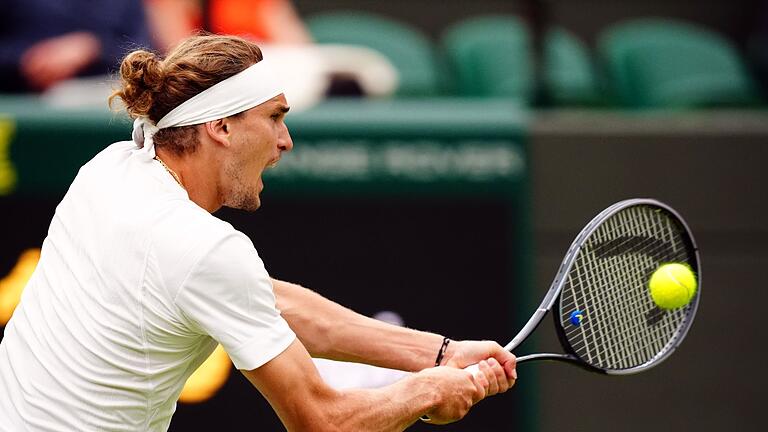 Wimbledon 2024 - Alexander Zverev ist ohne Probleme in die zweite Wimbledon-Runde eingezogen. Wimbledon 2024 - Alexander Zverev ist ohne Probleme in die zweite Wimbledon-Runde eingezogen.