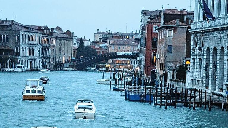 Venedig im Winter       -  _