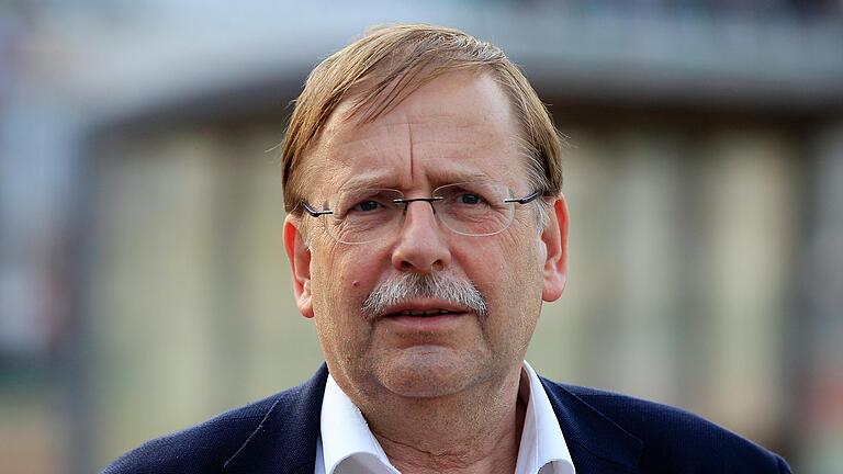 Er spricht von der 'bestmöglichen Lösung': BFV-Präsident Rainer Koch. Er spricht von der 'bestmöglichen Lösung': BFV-Präsident Rainer Koch.
