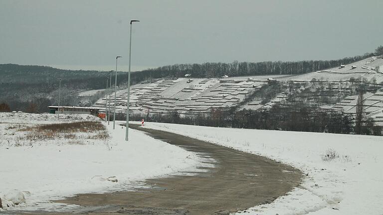 Für die Erschließung des Gewerbegebiets Heßheimer Weg in Karlburg erhebt die Stadt Beiträge. Für die Erschließung des Gewerbegebiets Heßheimer Weg in Karlburg erhebt die Stadt Beiträge. 