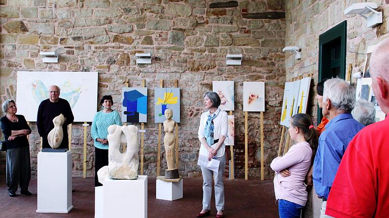 Freuen sich über den Erfolg der Künstlerworkshops in Bad Kissingen (von links): Wiltrud und Wolfgang Kuhfuss, Helena Scharf und Gisela Schriek. Foto: Werner Vogel       -  Freuen sich über den Erfolg der Künstlerworkshops in Bad Kissingen (von links): Wiltrud und Wolfgang Kuhfuss, Helena Scharf und Gisela Schriek. Foto: Werner Vogel