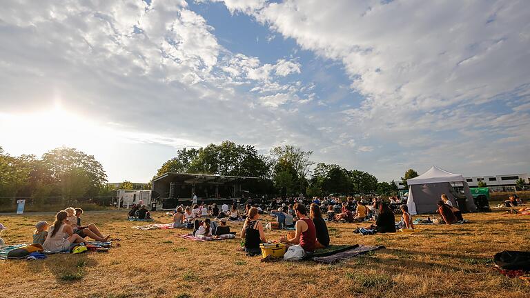 Kulturpicknick am Würzburger Hubland: Die meiste Kultur fand 2020 an der frischen Luft statt.