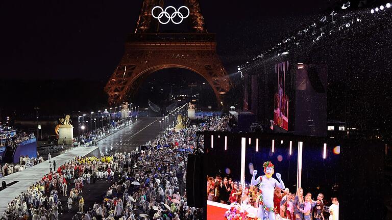 Paris 2024 - Eröffnungsfeier - Die Eröffnungsfeier sorgte für viel Gesprächsstoff Paris 2024 - Eröffnungsfeier - Die Eröffnungsfeier sorgte für viel Gesprächsstoff