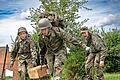 Die Teilnehmer wurden nicht mit Samthandschuhen angefasst. Sie mussten das Gleiche leisten wie Soldaten, denn die Erfahrung „Bundeswehr“ soll echt sein. &#160;&#160;       -  Die Teilnehmer wurden nicht mit Samthandschuhen angefasst. Sie mussten das Gleiche leisten wie Soldaten, denn die Erfahrung „Bundeswehr“ soll echt sein. &#160;&#160;