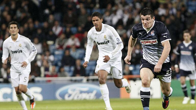REAL MADRID vs DINAMO ZAGREB       -  Nikola Pokrivac spielte mit Dinamo Zagreb 2011 in der Champions League auch gegen Real Madrid.