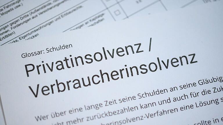 Privatinsolvenz       -  Singles sind besonders häufig überschuldet. (Archivfoto)