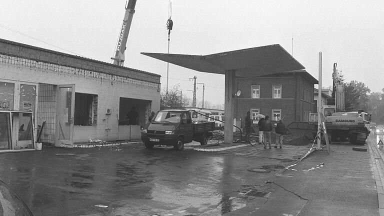 So hat die frühere Tankstelle nahe des Gemündener Bahnhofs 1997 ausgesehen (Archivbild).