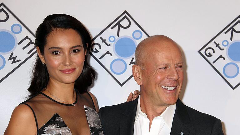Emma Heming Willis und Bruce Willis       -  Bruce Willis und Emma Heming Willis sind seit 2009 miteinander verheiratet. (Archivbild)