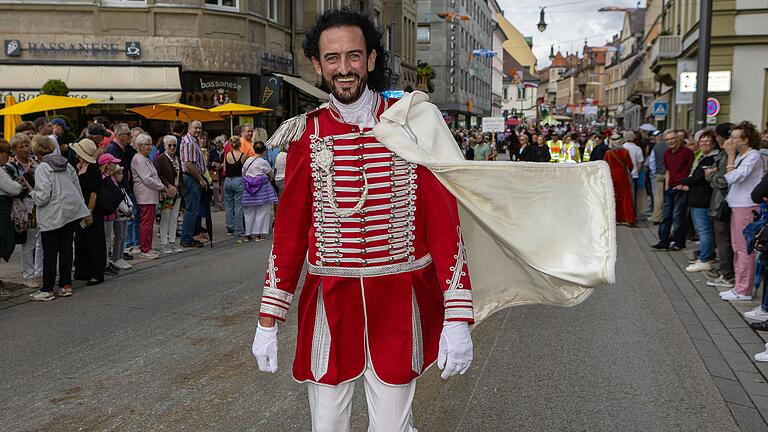 Timo Baier stellt beim Rakoczy-Fest den namensgebenden Fürsten dar. Timo Baier stellt beim Rakoczy-Fest den namensgebenden Fürsten dar.