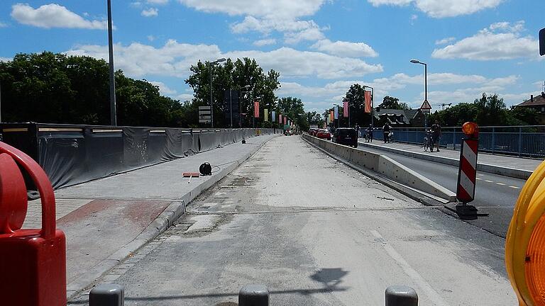 Die Sanierung der Maxbrücke und die Erneuerung der Leitungen in der Spitalstraße blieben im Zeitplan.