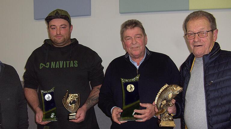 Das Foto zeigt die Sieger der Vereins- und Hegefischen der Sportangler Bad Kissingen: (von links) Sebastian Etzel, Rudi Clement und Norbert Guse. - Das Foto zeigt die Sieger der Vereins- und Hegefischen der Sportangler Bad Kissingen: (von links) Sebastian Etzel, Rudi Clement und Norbert Guse. Das Foto zeigt die Sieger der Vereins- und Hegefischen der Sportangler Bad Kissingen: (von links) Sebastian Etzel, Rudi Clement und Norbert Guse. - Das Foto zeigt die Sieger der Vereins- und Hegefischen der Sportangler Bad Kissingen: (von links) Sebastian Etzel, Rudi Clement und Norbert Guse.