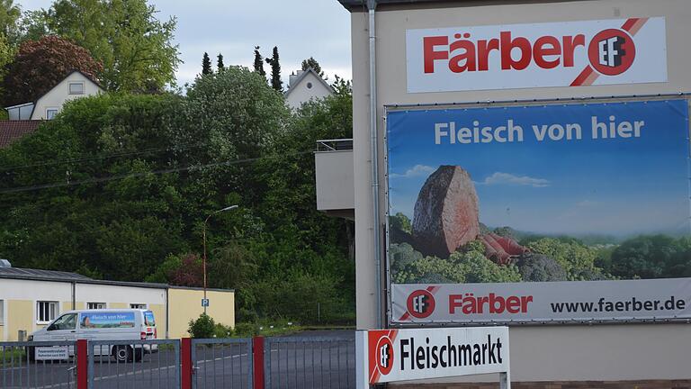 Im Schlachthof in der Bad Neustädter Gartenstraße arbeiten nur Fachkräfte aus der Region.