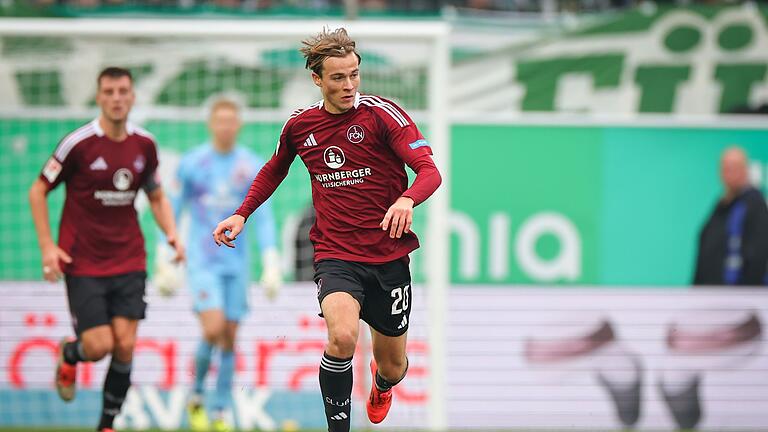 Caspar Jander - Caspar Jander ist ein Nürnberger Unterschiedsspieler. Caspar Jander - Caspar Jander ist ein Nürnberger Unterschiedsspieler.